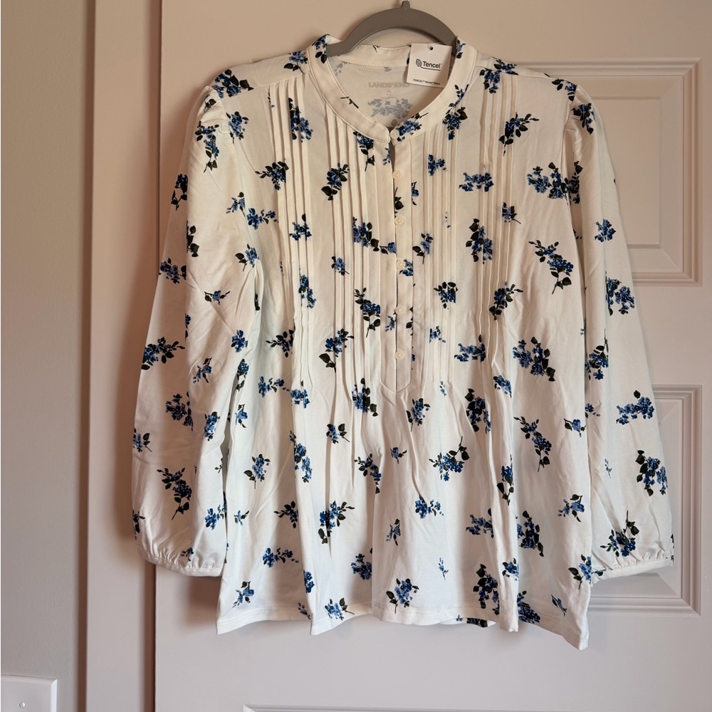 Lands' End White Floral Pintuck Blouse - Picture 4 of 8
